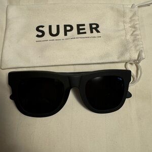 Super Sunglasses